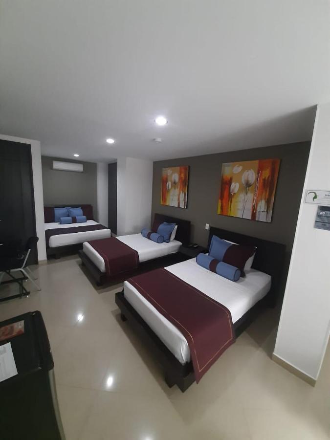 Hotel Medellin Gold Bagian luar foto