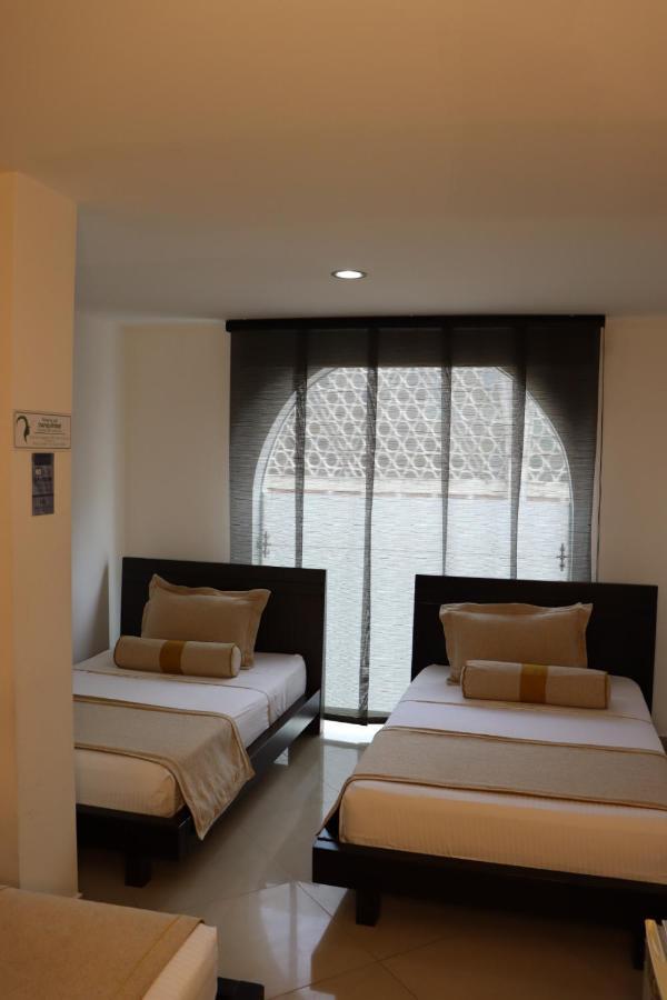 Hotel Medellin Gold Bagian luar foto
