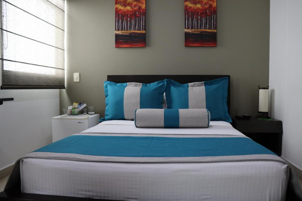 Hotel Medellin Gold Bagian luar foto