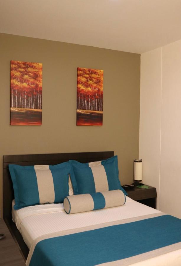 Hotel Medellin Gold Bagian luar foto