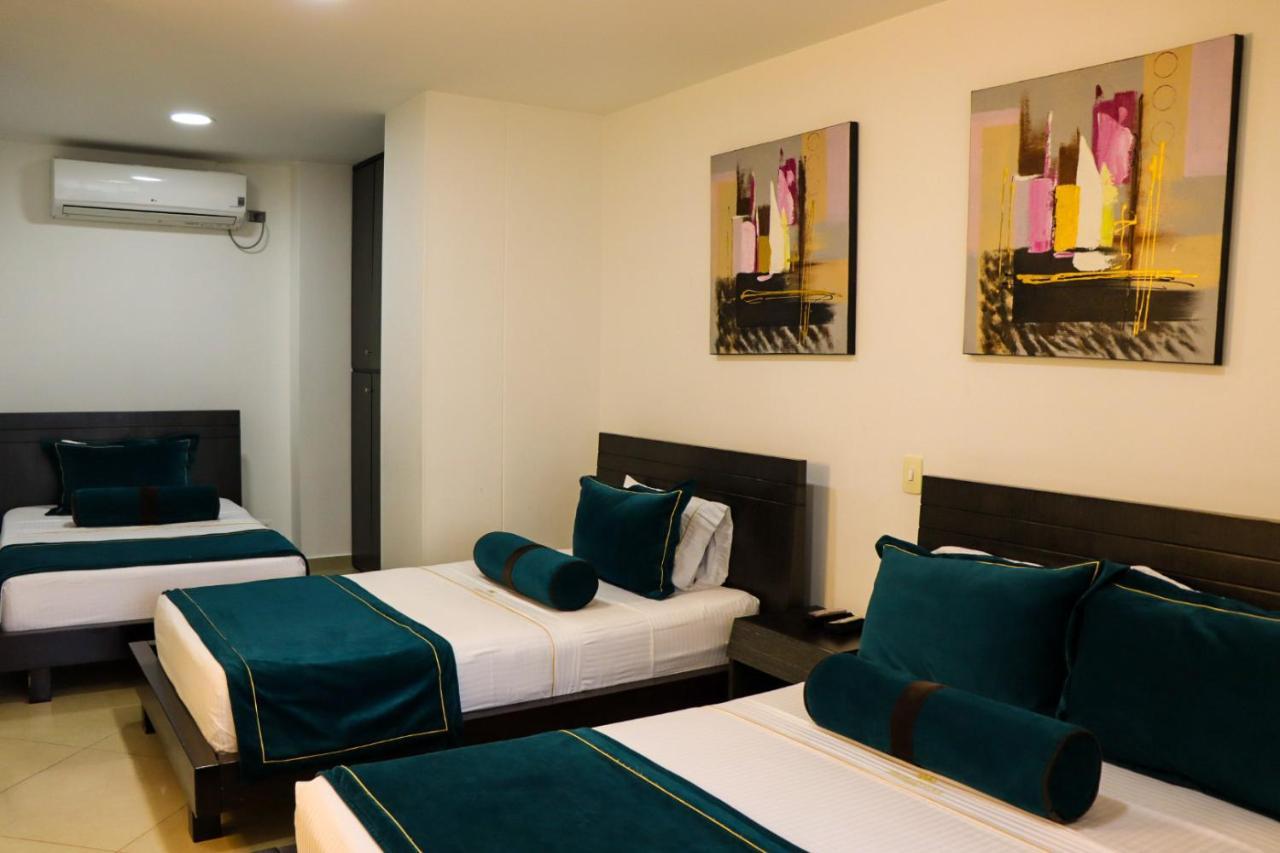 Hotel Medellin Gold Bagian luar foto