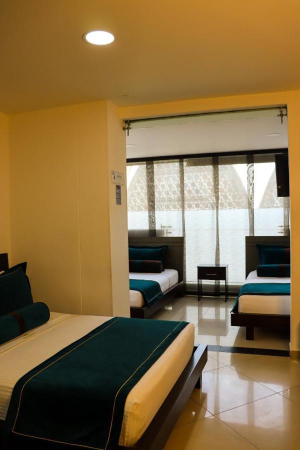 Hotel Medellin Gold Bagian luar foto