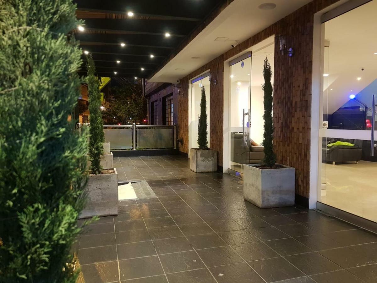 Hotel Medellin Gold Bagian luar foto