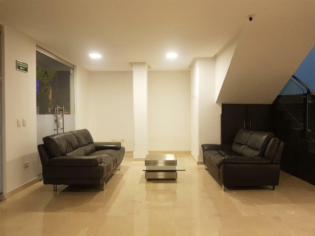Hotel Medellin Gold Bagian luar foto